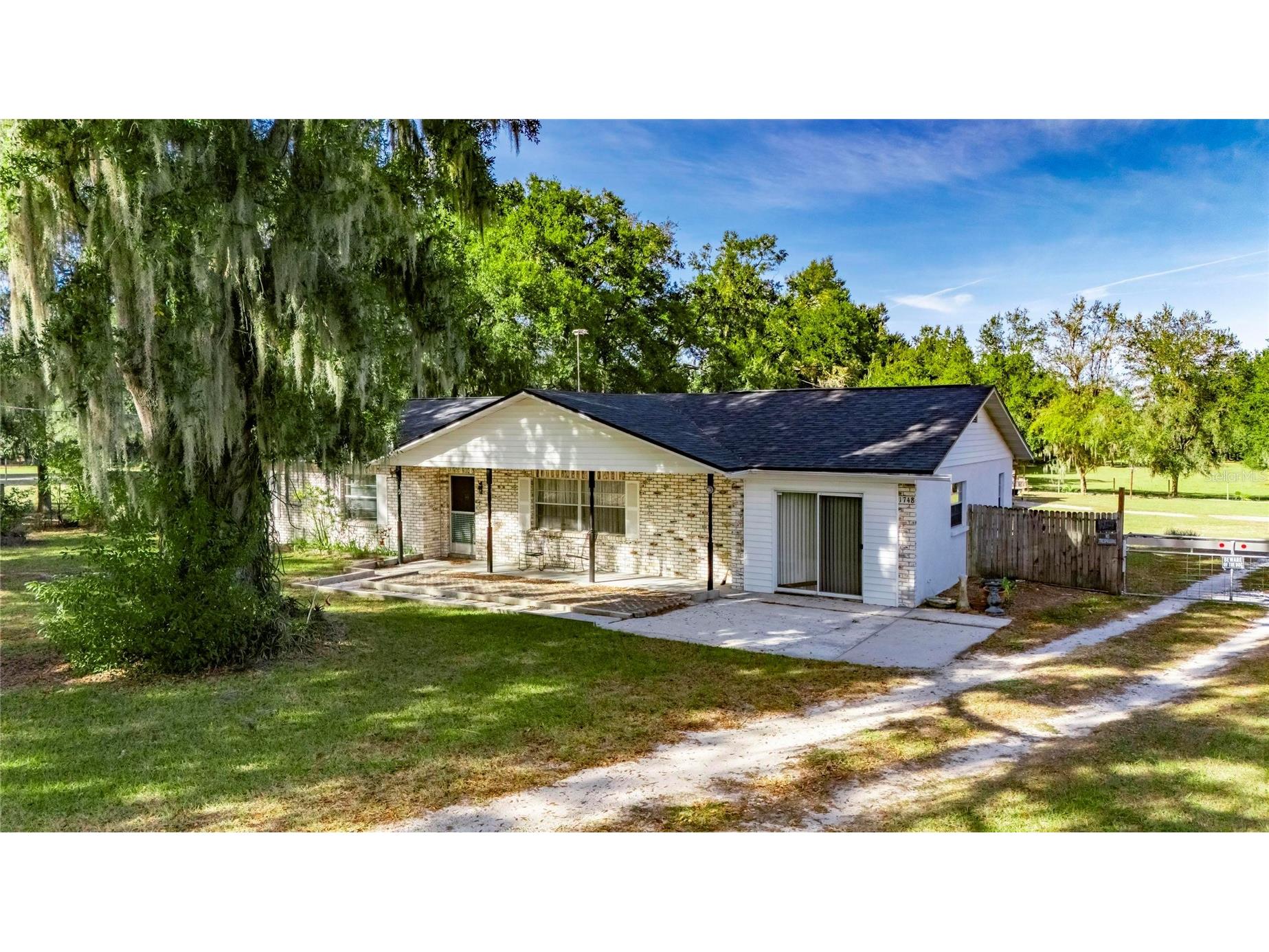 1748 E Wheeler Road Seffner FL 33584 L4957727 image1