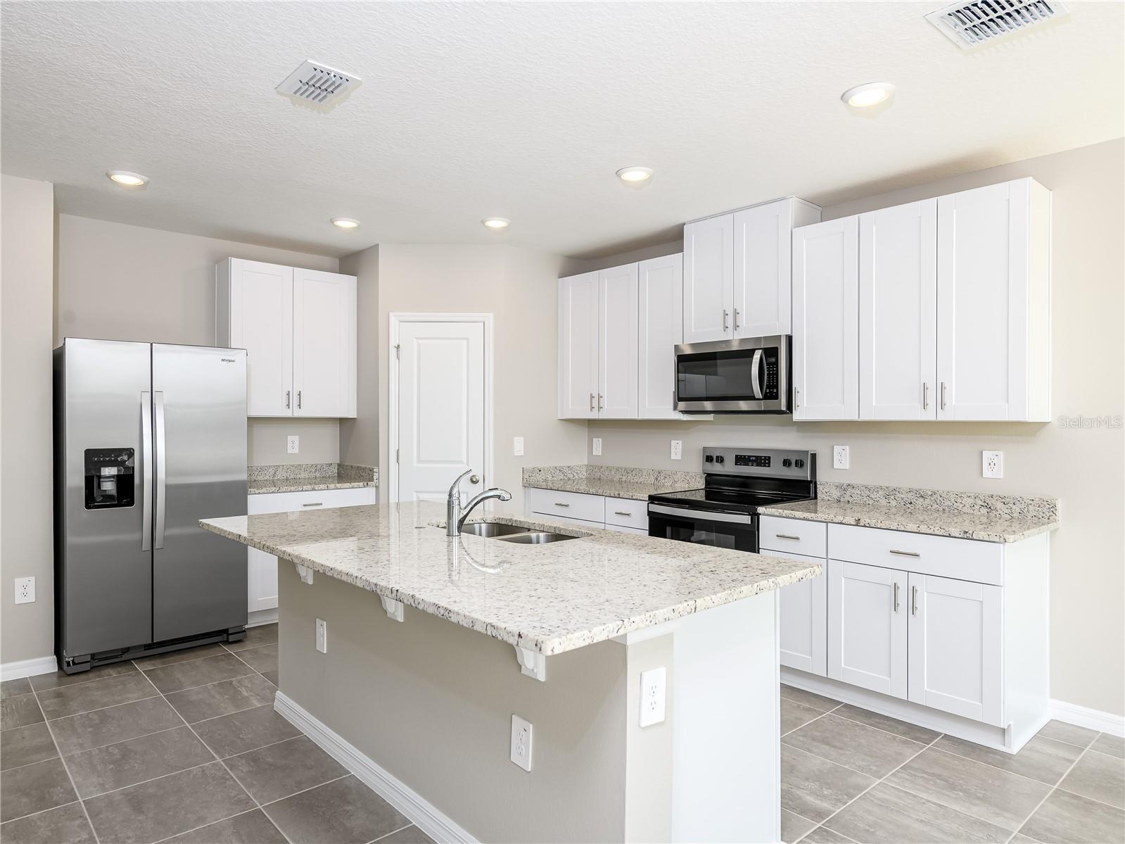 1748 Forest Run Lane Auburndale FL 33823 TB8498122 image2