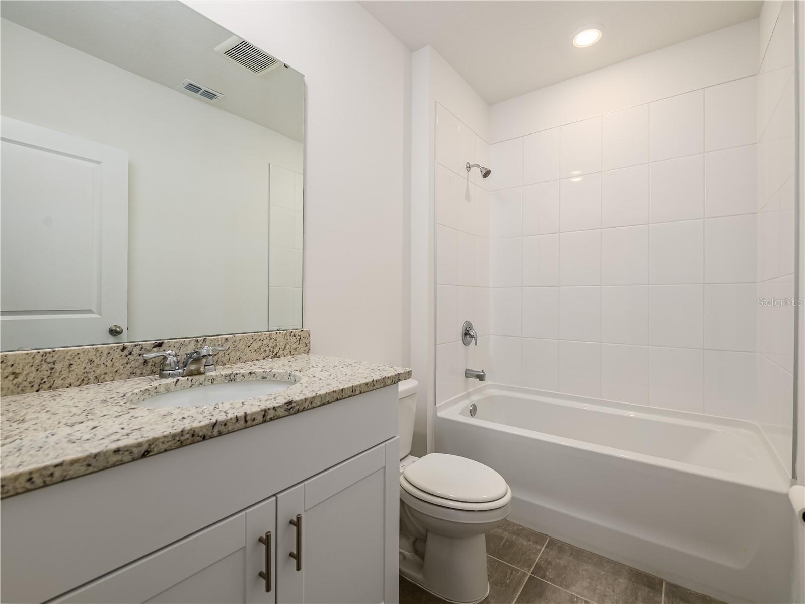 1748 Forest Run Lane Auburndale FL 33823 TB8498122 image34