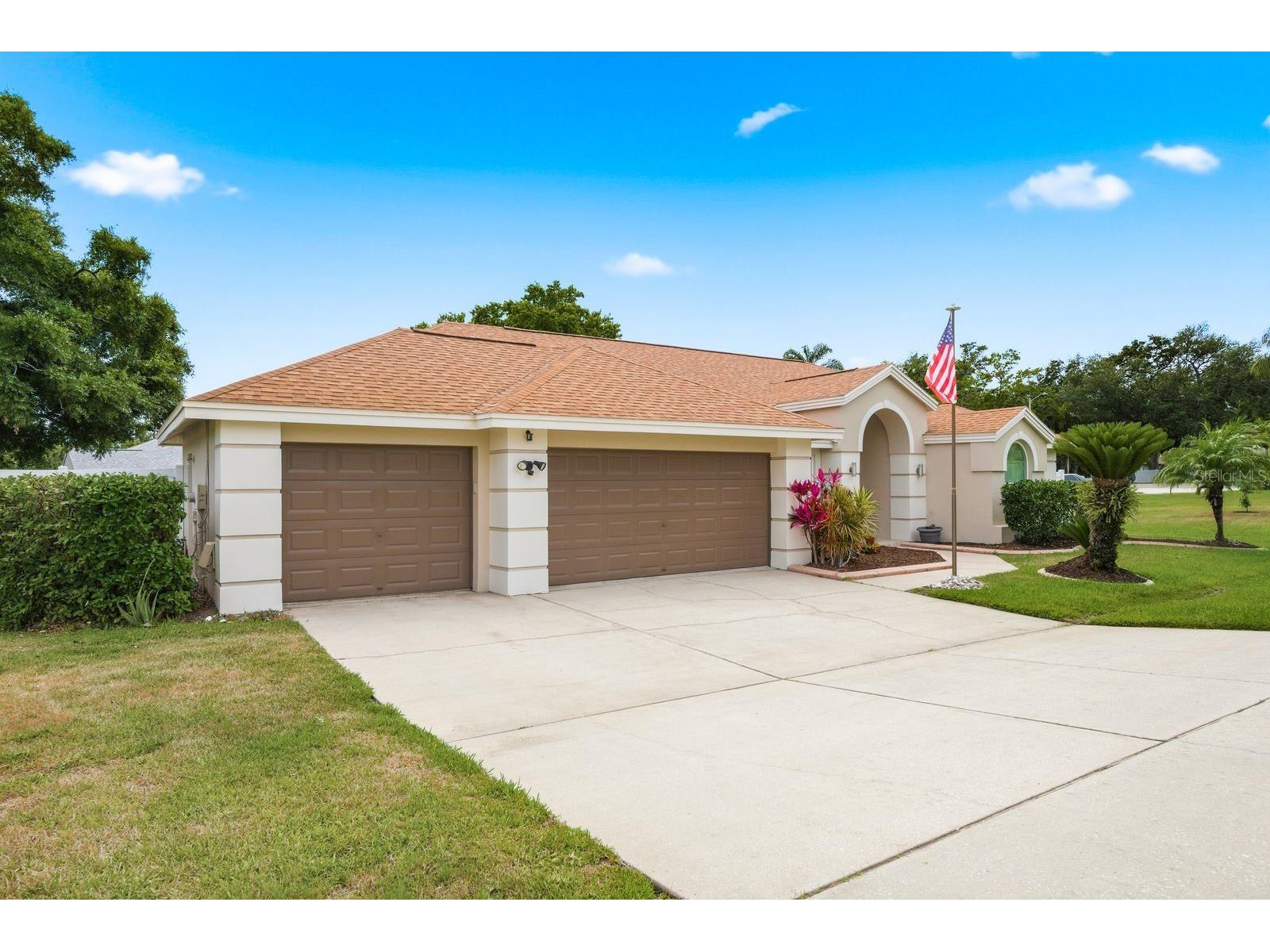 1748 Hermit Thrush Circle Palm Harbor FL 34683 TB8508308 image3