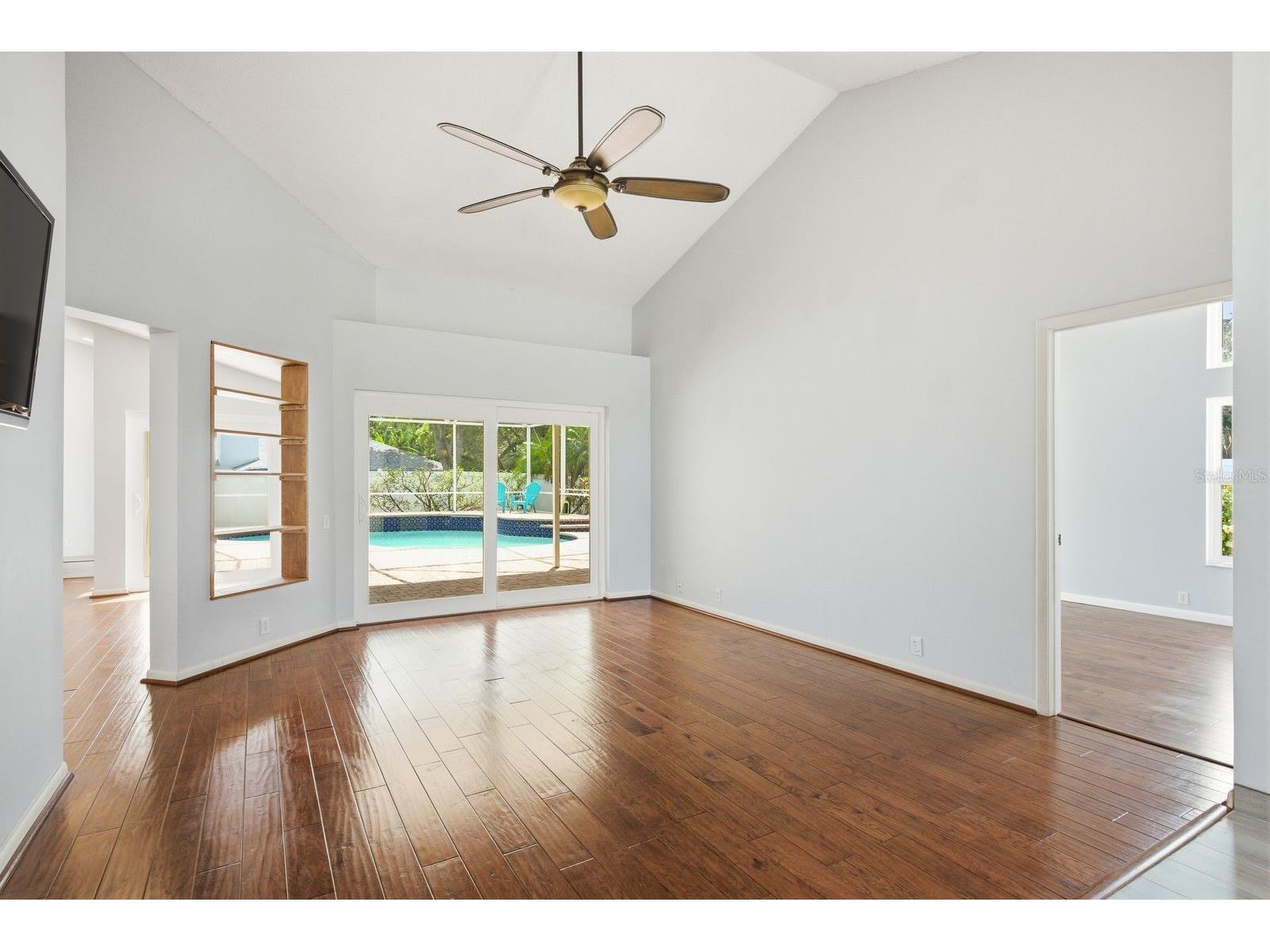 1748 Hermit Thrush Circle Palm Harbor FL 34683 TB8508308 image7