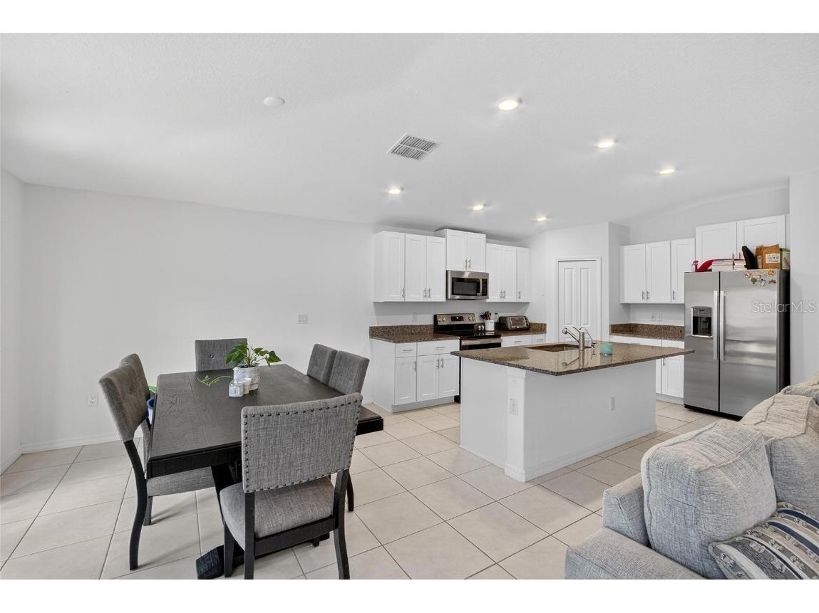 1748 Red Loop Lakeland FL 33801 TB8440325 image16