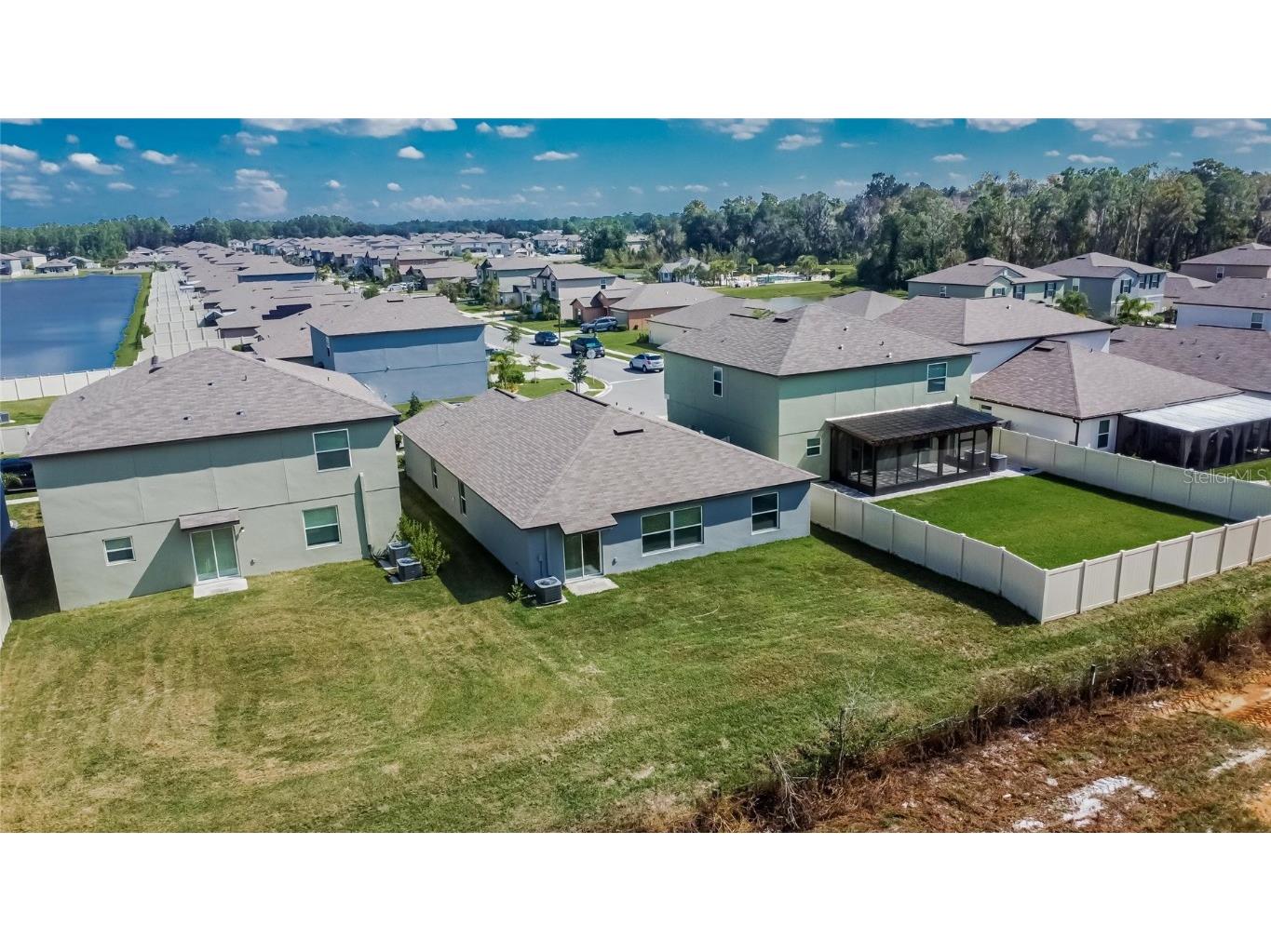 1748 Red Loop Lakeland FL 33801 TB8440325 image43