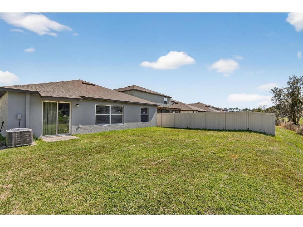 1748 Red Loop Lakeland FL 33801 TB8440325 image5