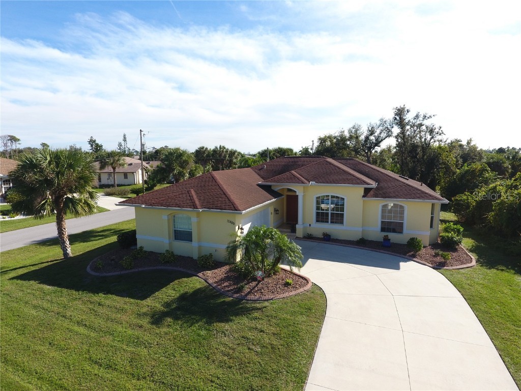 17485 Retriever Avenue Port Charlotte FL 33948 C7484691 image1