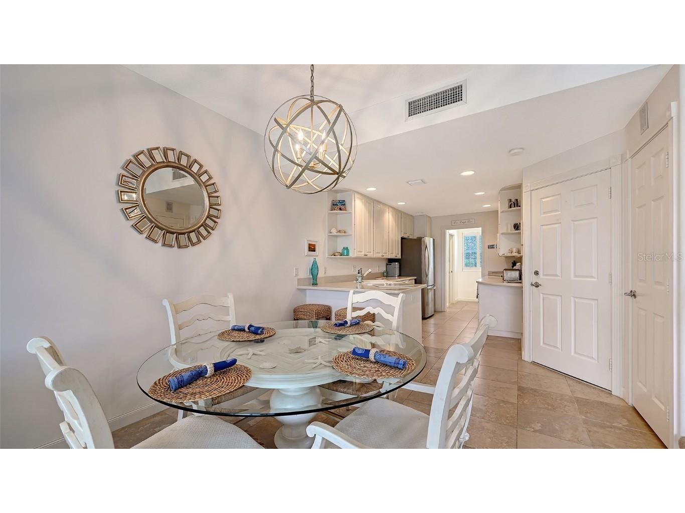 1749 Burgos Drive Sarasota FL 34238 A4672552 image16