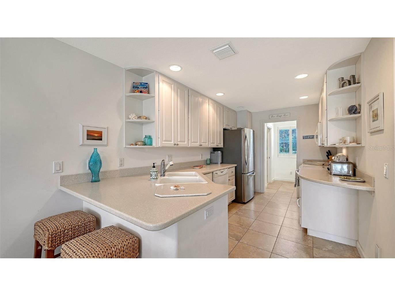 1749 Burgos Drive Sarasota FL 34238 A4672552 image17