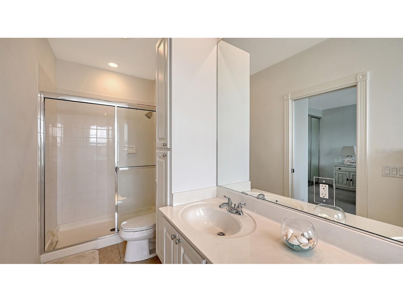 1749 Burgos Drive Sarasota FL 34238 A4672552 image22