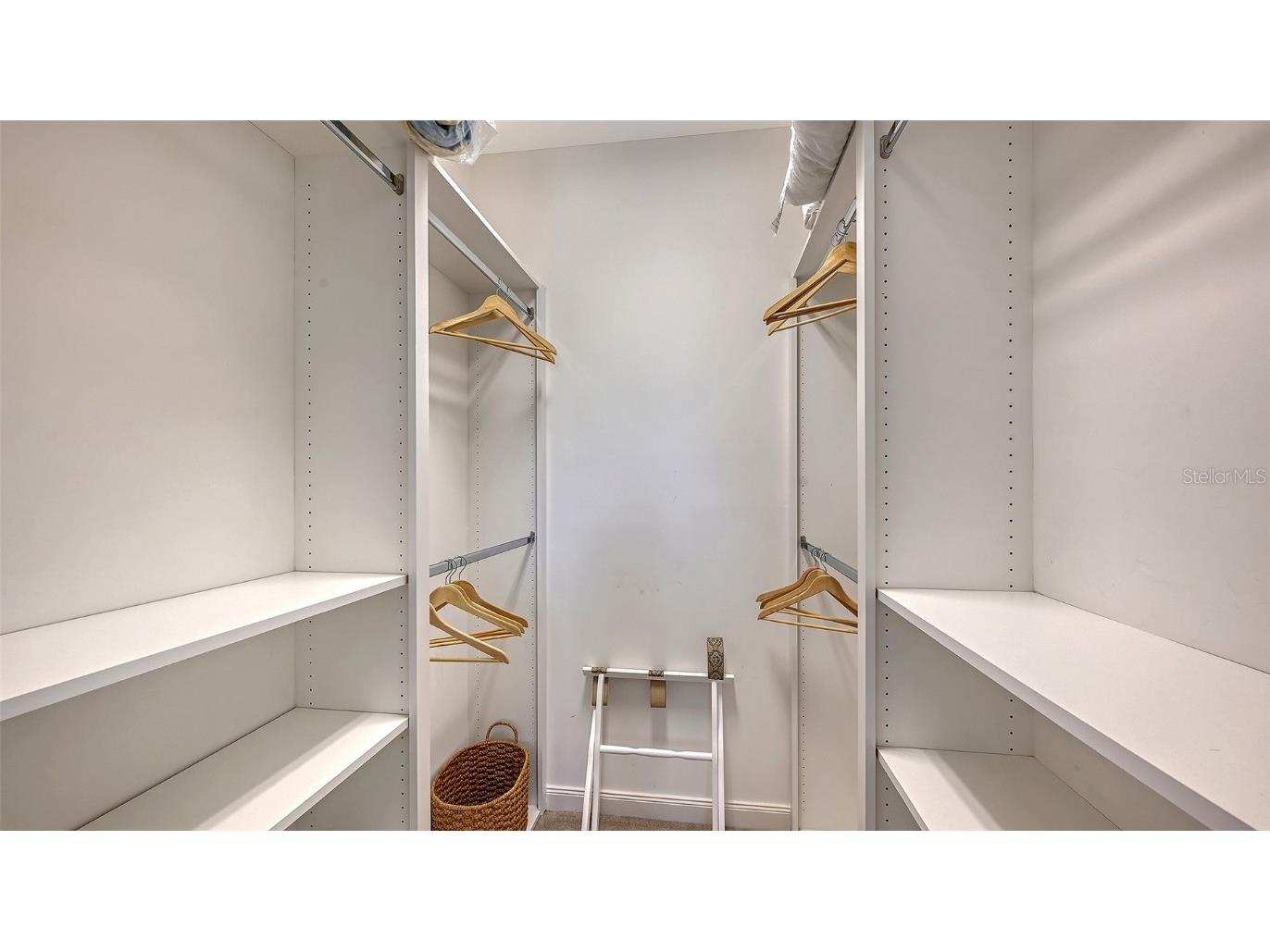 1749 Burgos Drive Sarasota FL 34238 A4672552 image25