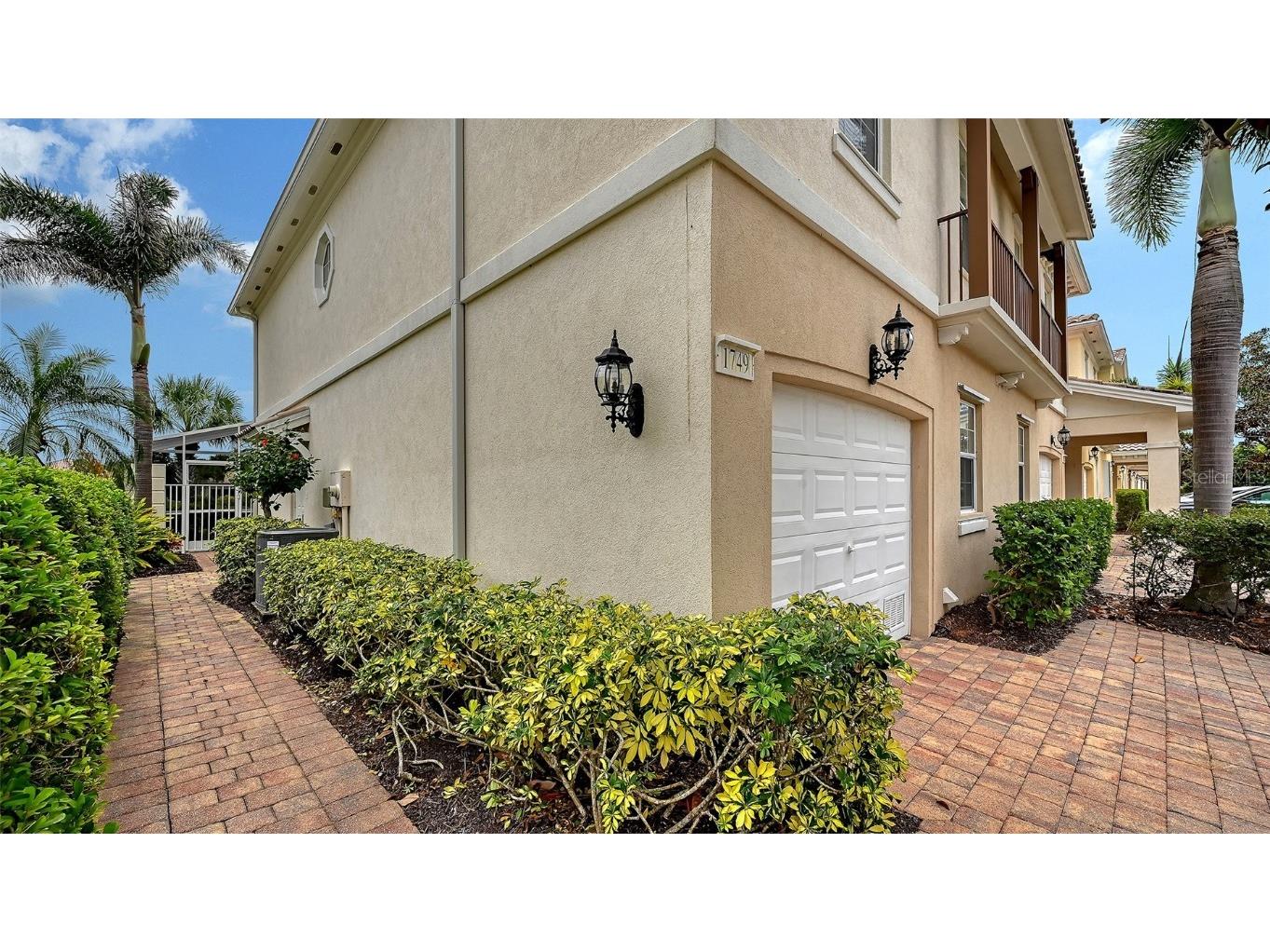 1749 Burgos Drive Sarasota FL 34238 A4672552 image4