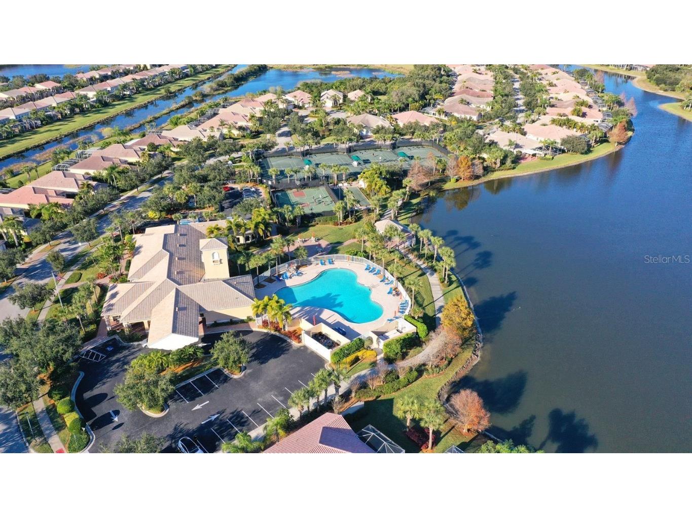 1749 Burgos Drive Sarasota FL 34238 A4672552 image60