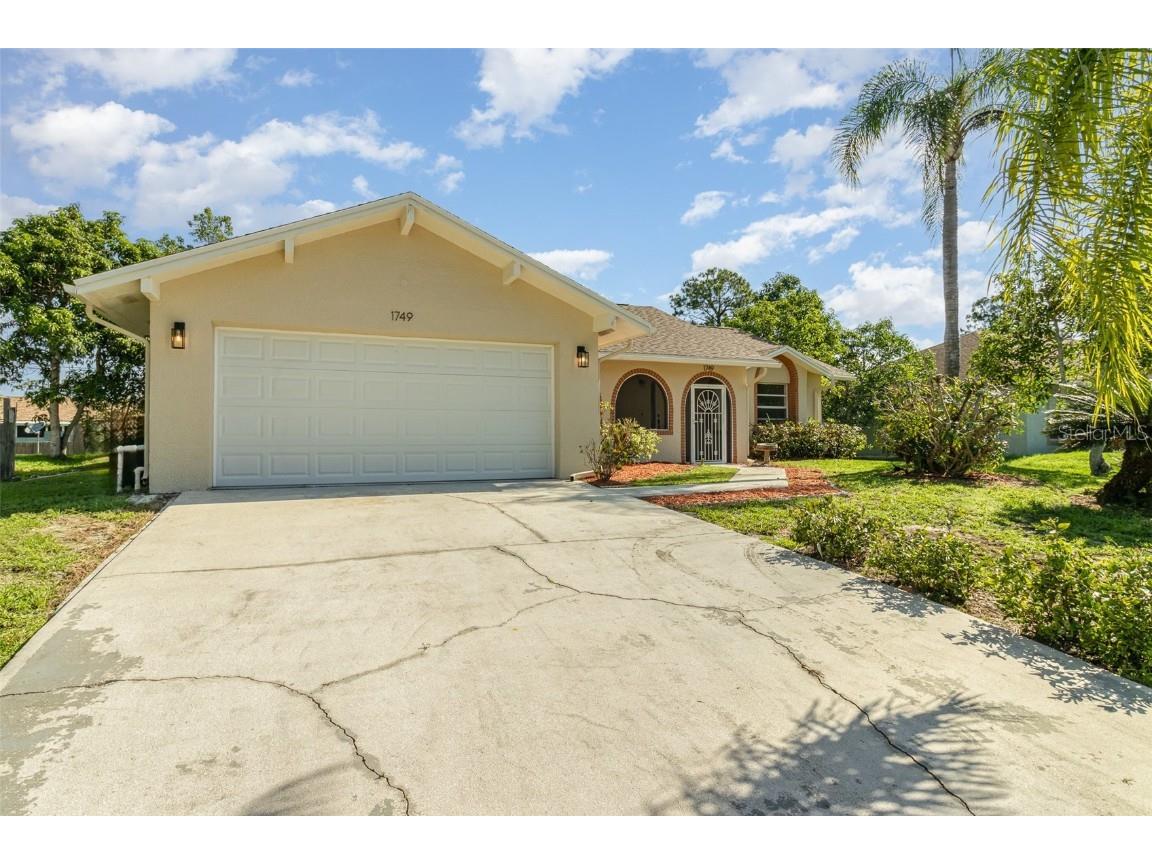 1749 Glenridge Street NW Palm Bay FL 32907 P4931923 image1
