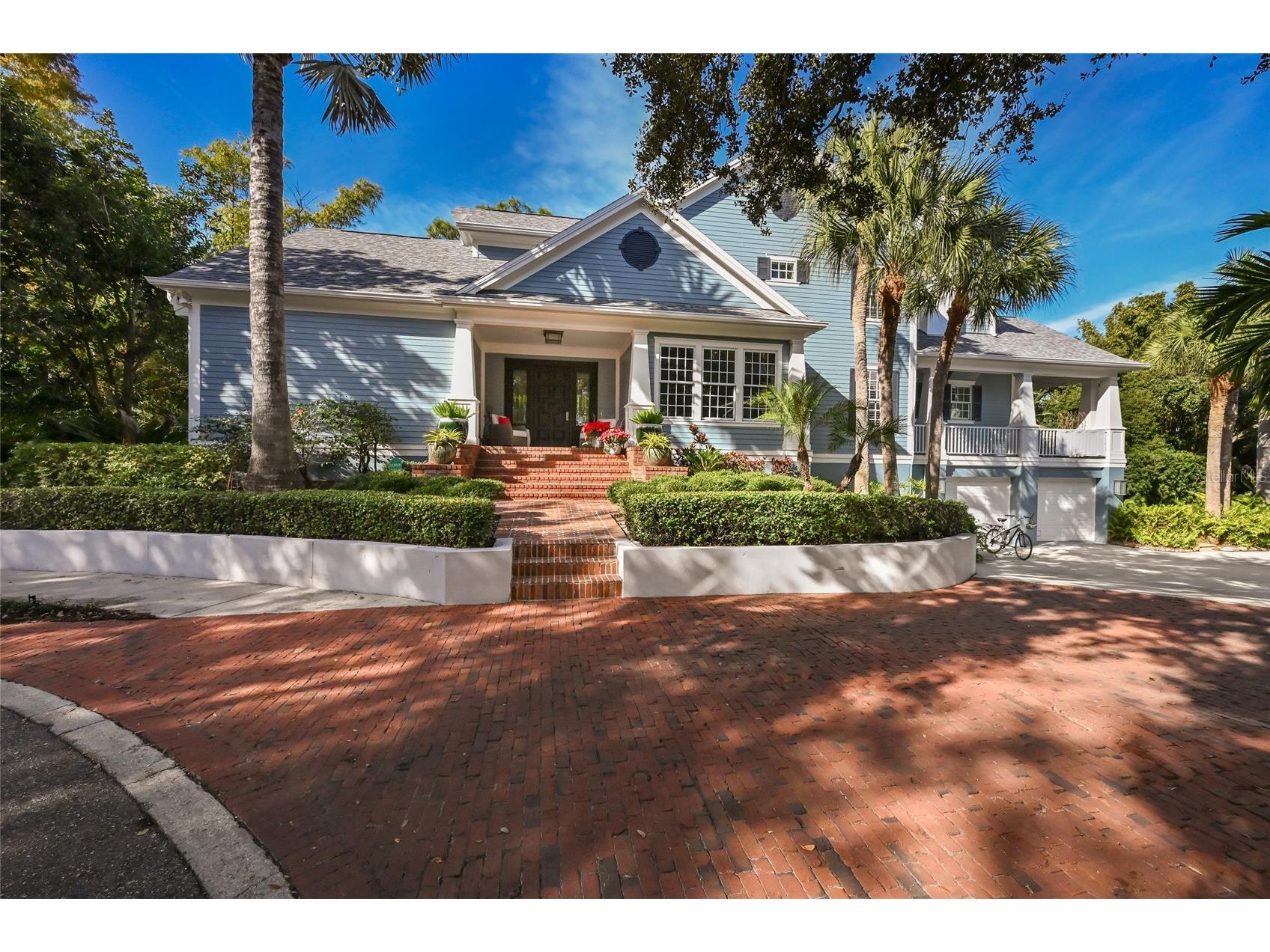 1749 Lincoln Park Circle Sarasota FL 34236 - HUDSON BAYOU A4674729 image1