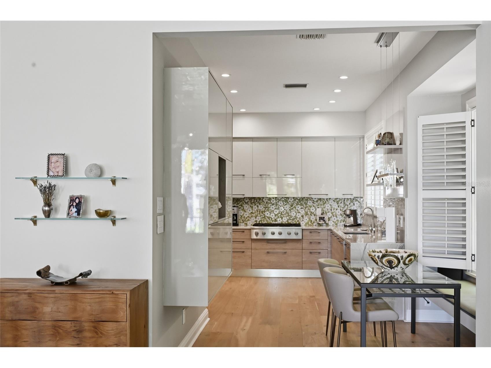 1749 Lincoln Park Circle Sarasota FL 34236 - HUDSON BAYOU A4674729 image16