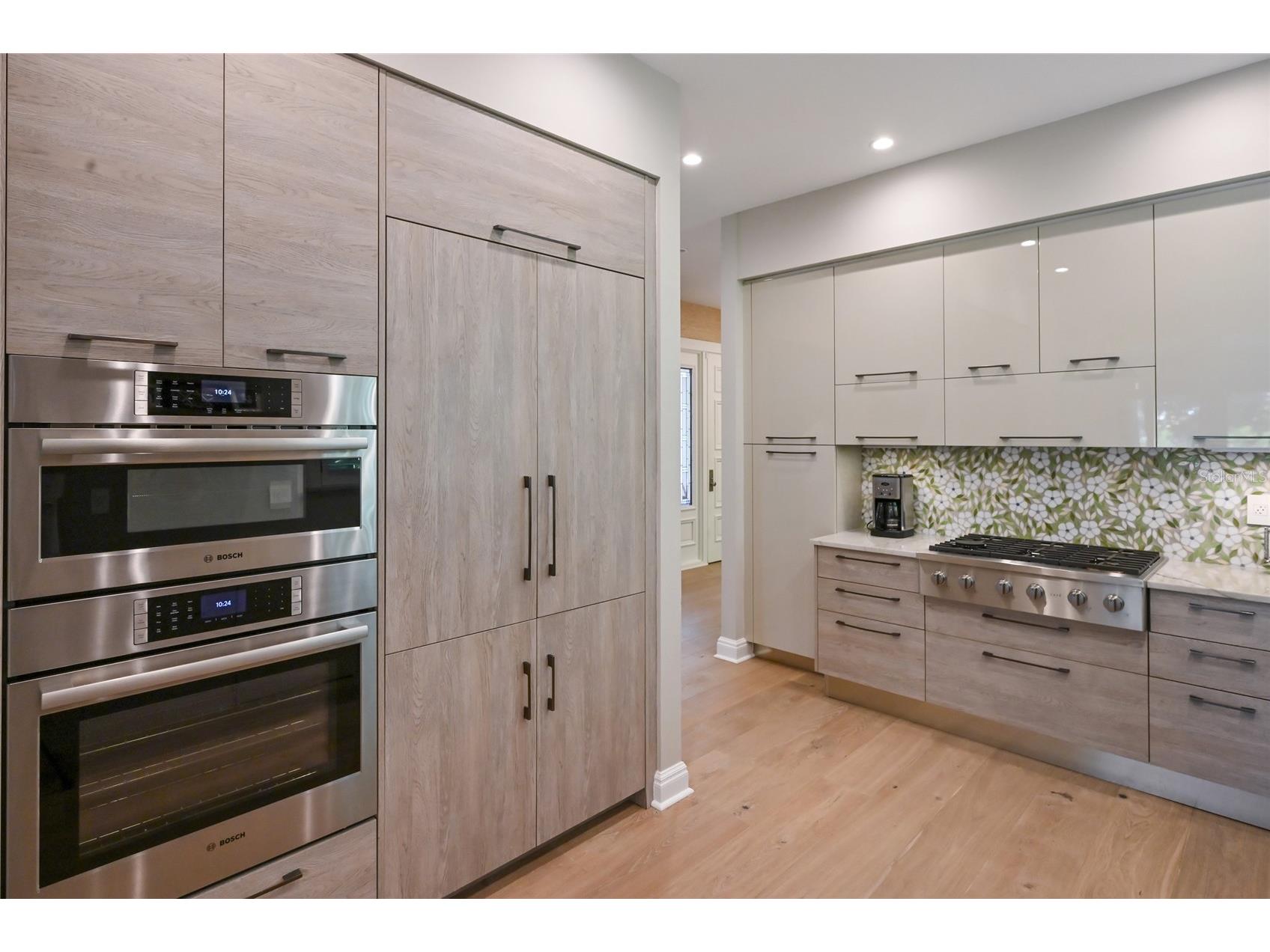 1749 Lincoln Park Circle Sarasota FL 34236 - HUDSON BAYOU A4674729 image21