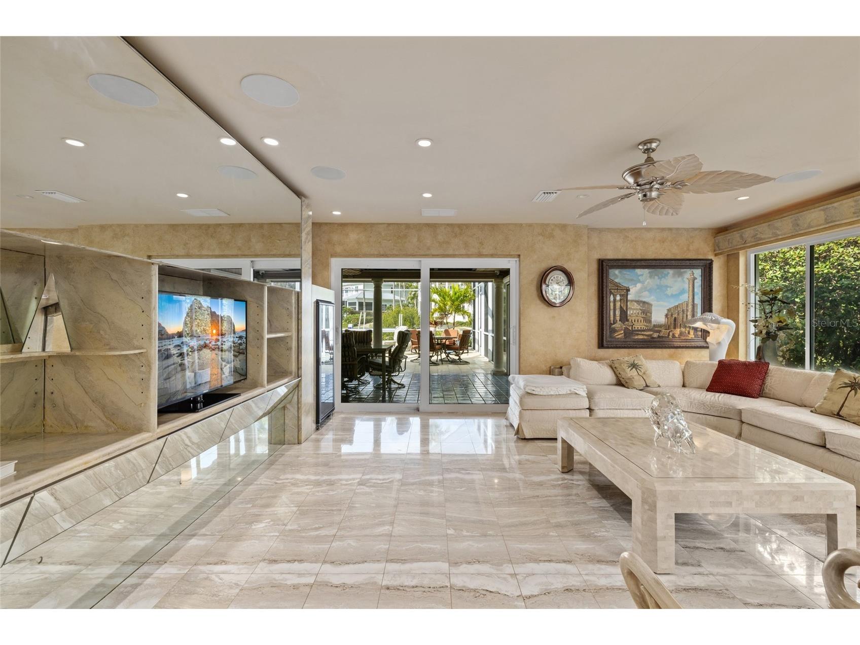 1749 Sandalwood Drive Sarasota FL 34231 A4684519 image28