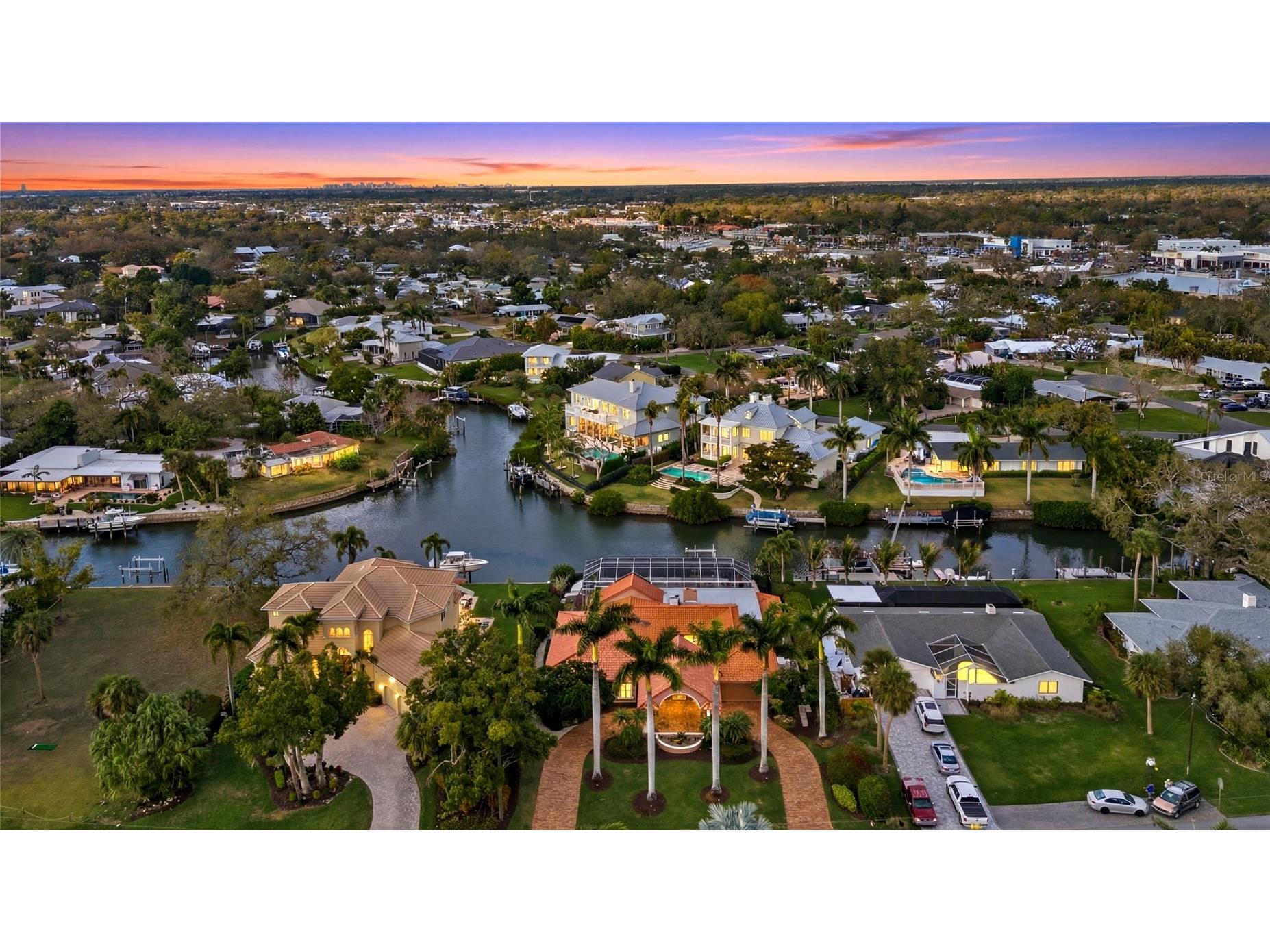 1749 Sandalwood Drive Sarasota FL 34231 A4684519 image48