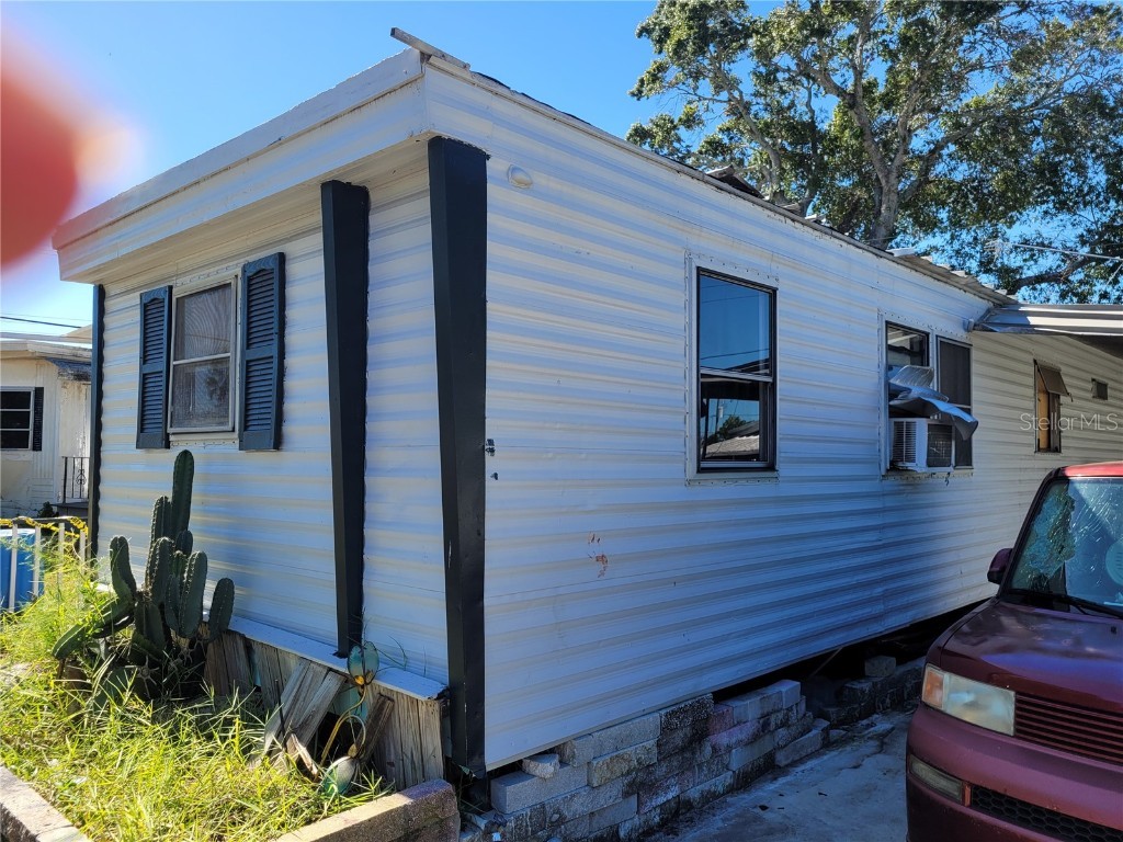 1749 Shady Cove Drive Holiday FL 34691 W7879824 image3