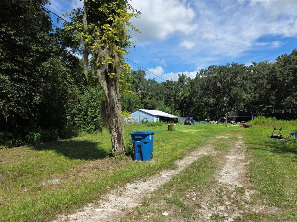 17493 Lake Lindsey Road Brooksville FL 34601 W7878542 image1