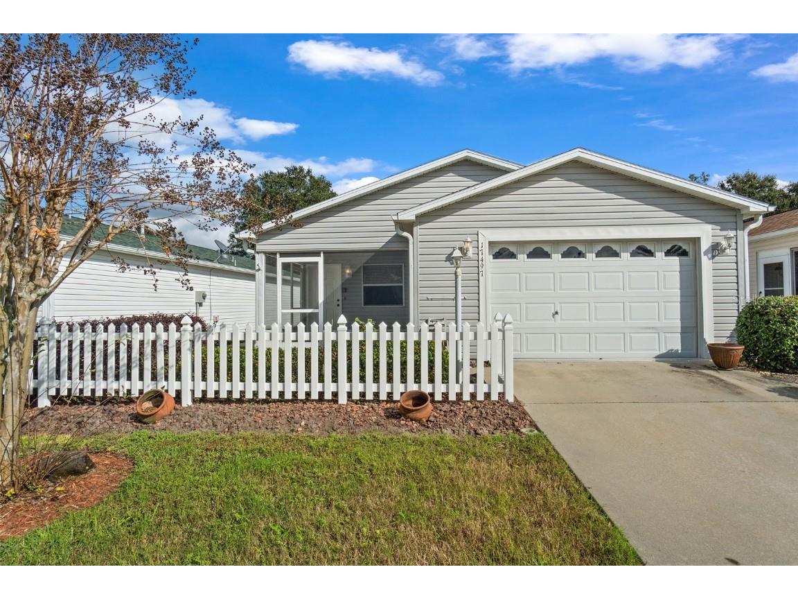 17497 SE 82nd Pecan Terrace The Villages FL 32162 G5063428 image1