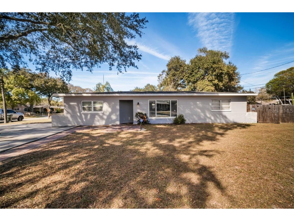 175 11th Avenue SW Largo FL 33770 T3355527 image1