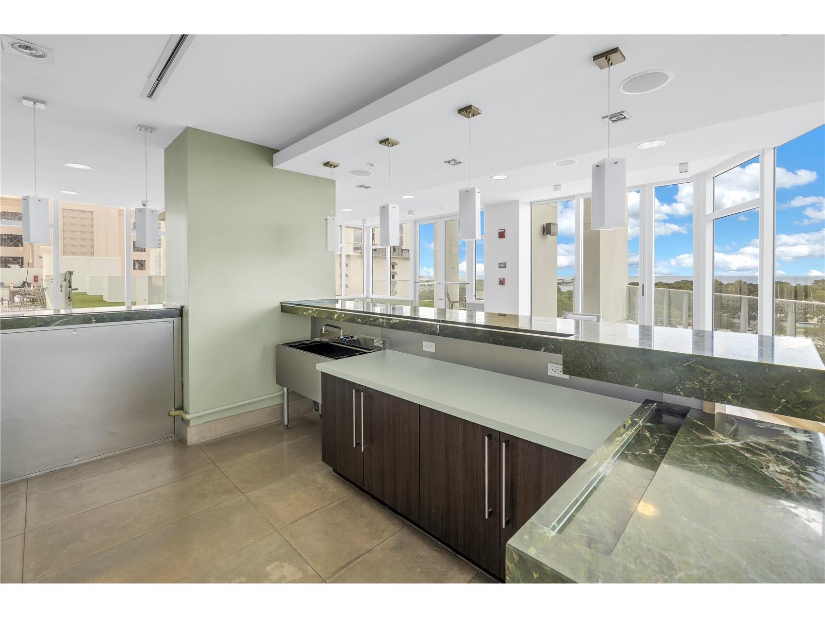 175 1st Street S #1006 Saint Petersburg FL 33701 - TAMPA BAY TB8483764 image37