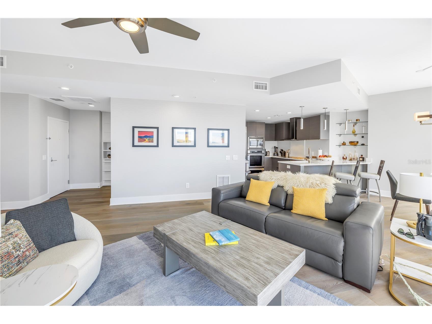 175 1st Street S #1006 Saint Petersburg FL 33701 TB8489528 image8
