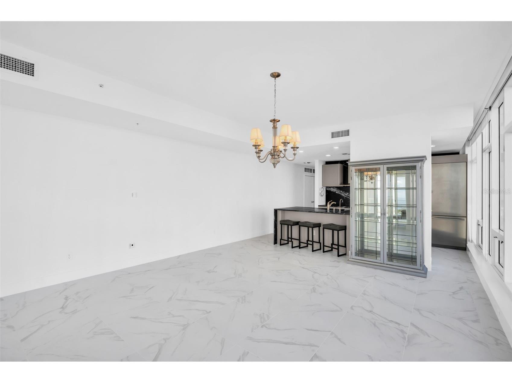 175 1st Street S #1008 Saint Petersburg FL 33701 TB8463912 image35