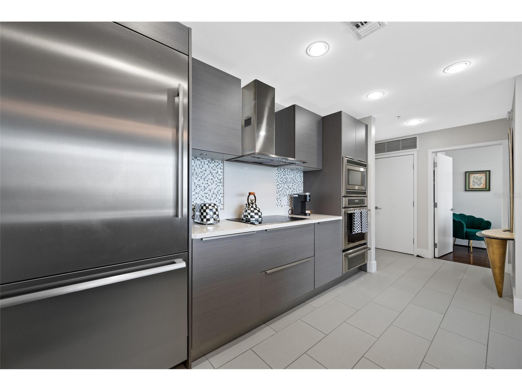 175 1st Street S #1204 Saint Petersburg FL 33701 TB8510371 image17