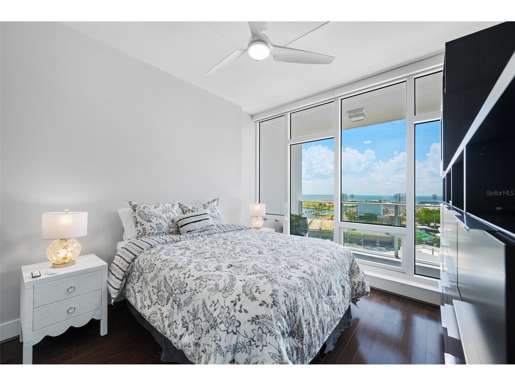 175 1st Street S #1204 Saint Petersburg FL 33701 TB8510371 image23