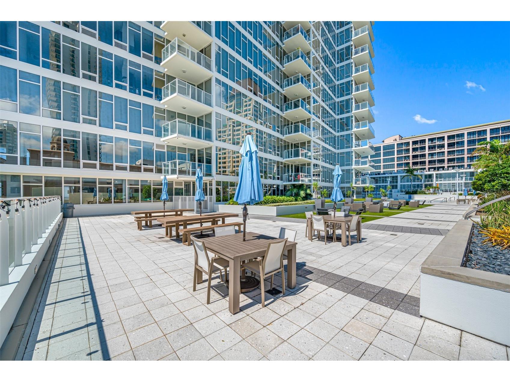 175 1st Street S #1204 Saint Petersburg FL 33701 TB8510371 image49