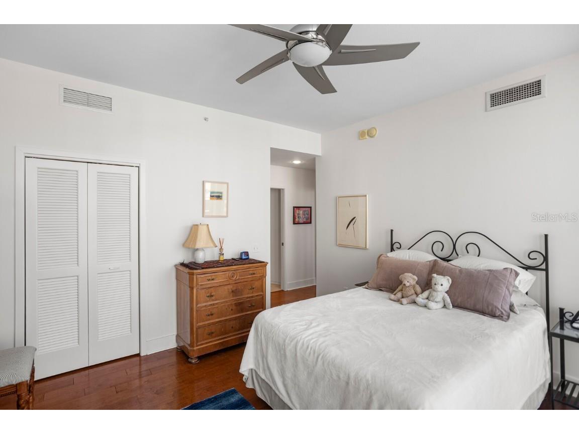 175 1st Street S #1603 Saint Petersburg FL 33701 TB8435888 image14