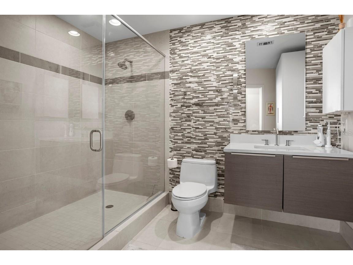 175 1st Street S #1603 Saint Petersburg FL 33701 TB8435888 image16