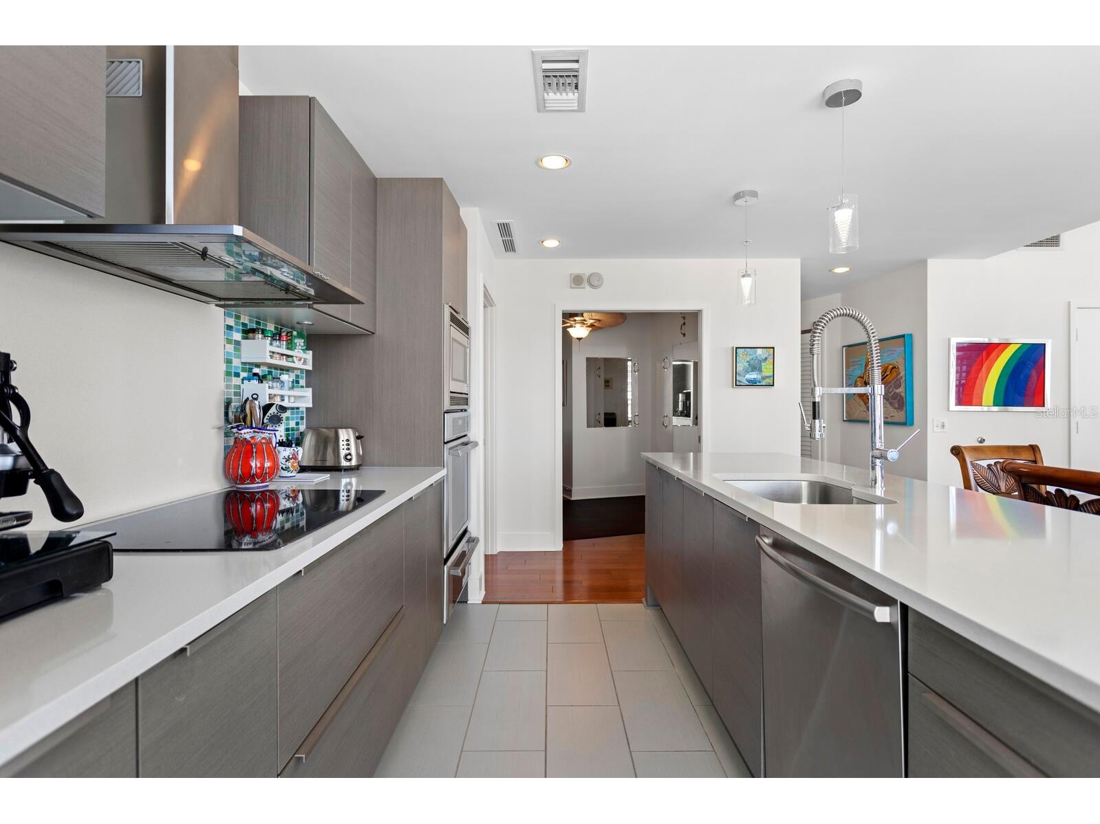 175 1st Street S #1603 Saint Petersburg FL 33701 TB8514848 image11