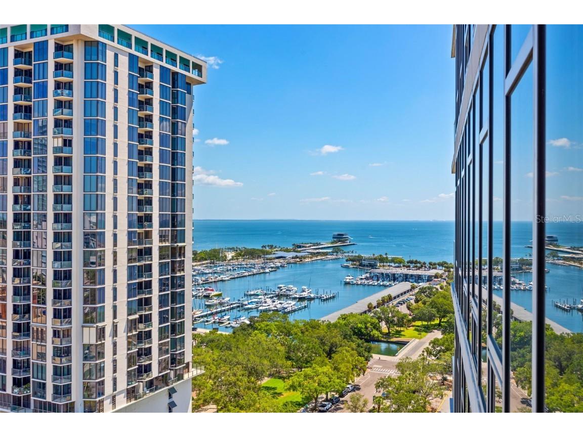 175 1st Street S #1901 Saint Petersburg FL 33701 - TAMPA BAY U8200406 image1