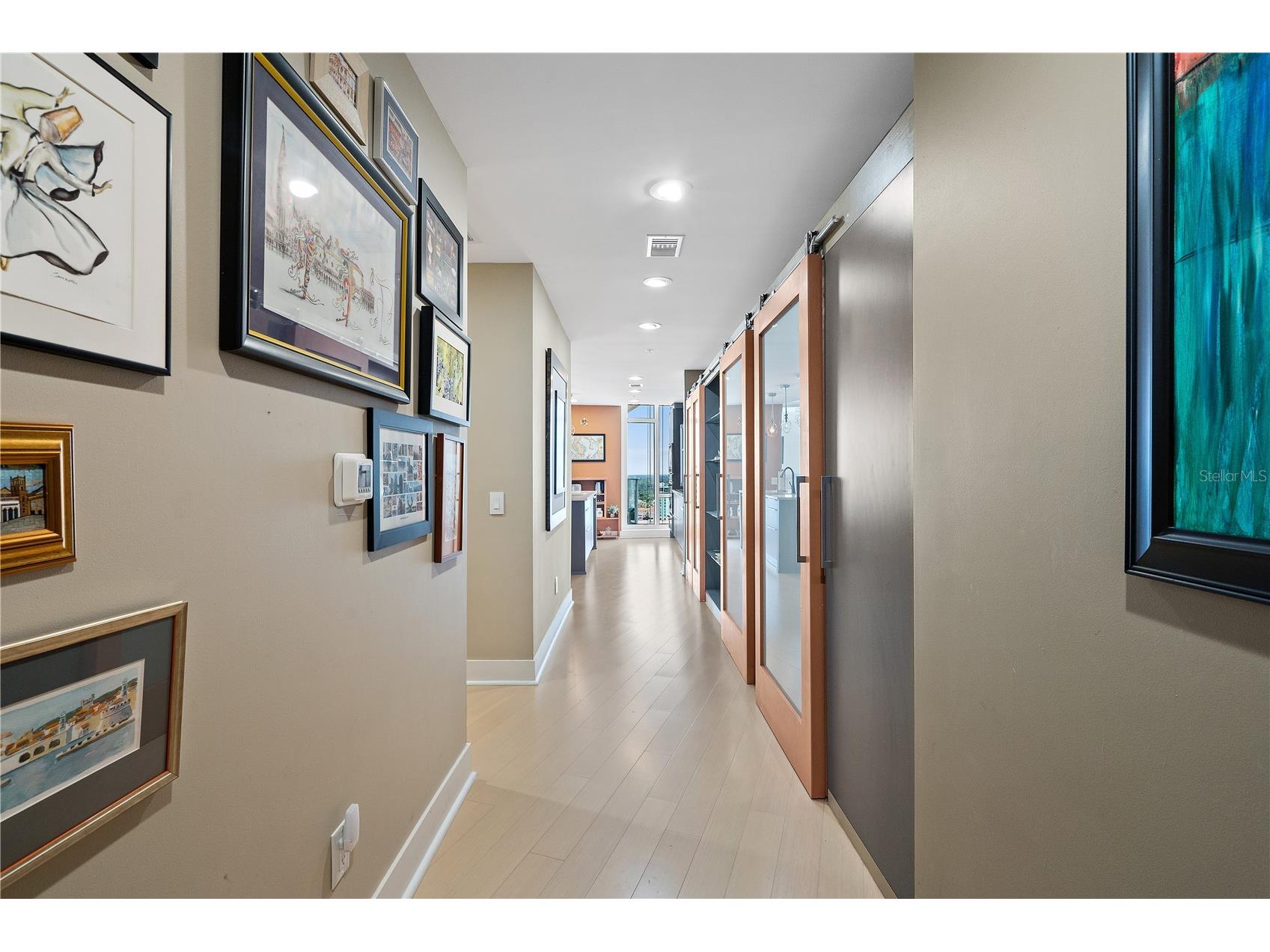 175 1st Street S #2102 Saint Petersburg FL 33701 TB8482355 image27