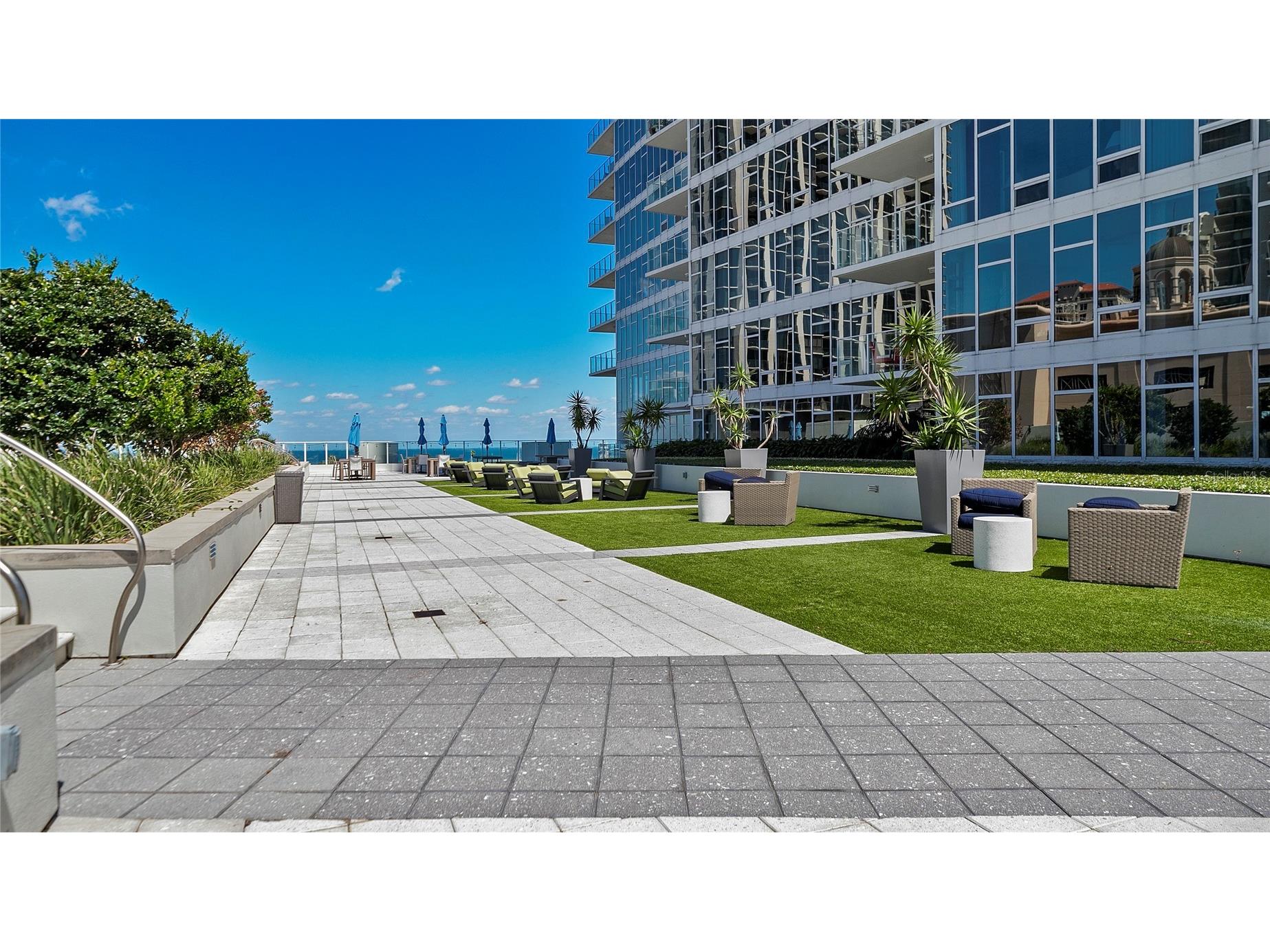 175 1st Street S #2102 Saint Petersburg FL 33701 TB8482355 image35
