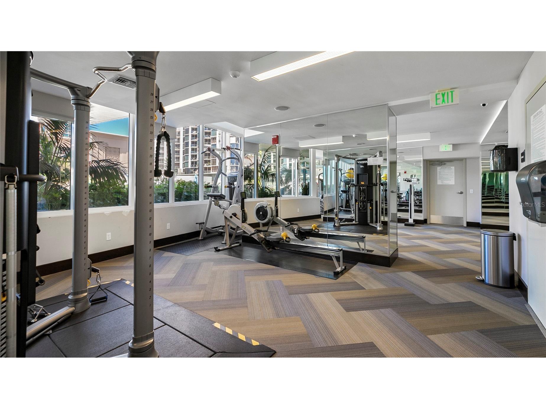 175 1st Street S #2102 Saint Petersburg FL 33701 TB8482355 image41