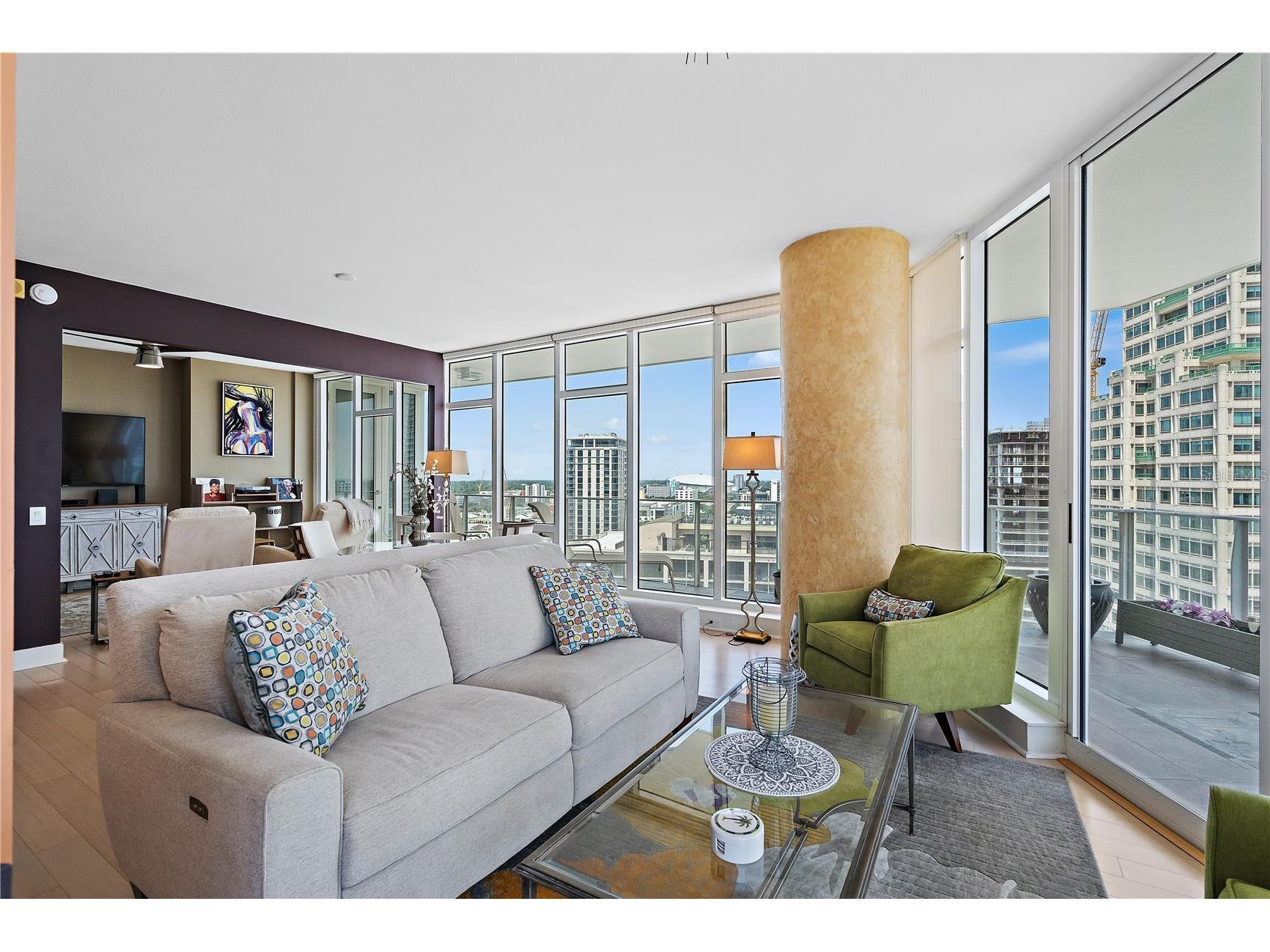 175 1st Street S #2102 Saint Petersburg FL 33701 TB8482355 image6