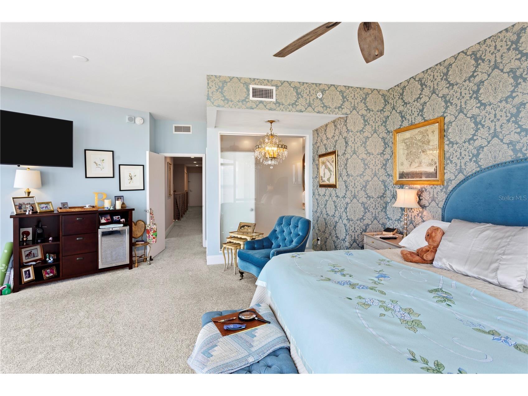 175 1st Street S #2307 Saint Petersburg FL 33701 - TAMPA BAY TB8503475 image43