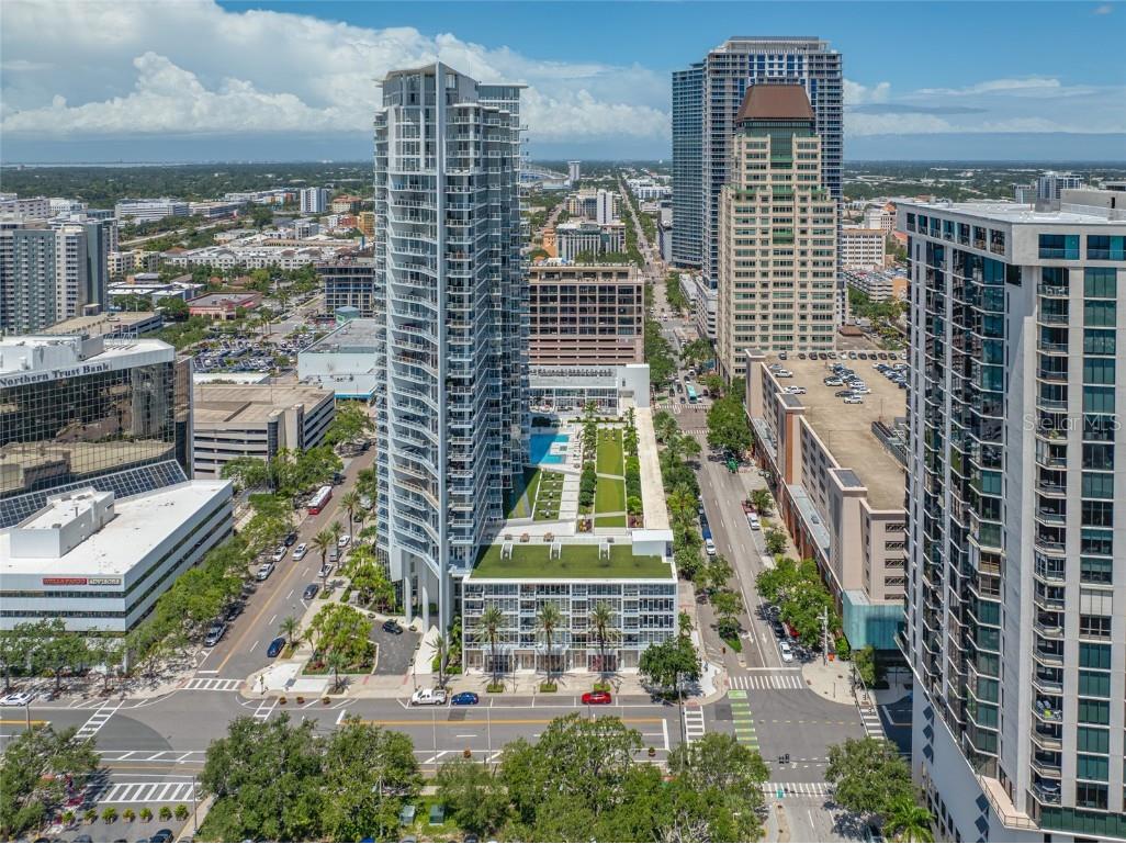 175 1st Street S #2505 Saint Petersburg FL 33701 TB8403934 image1