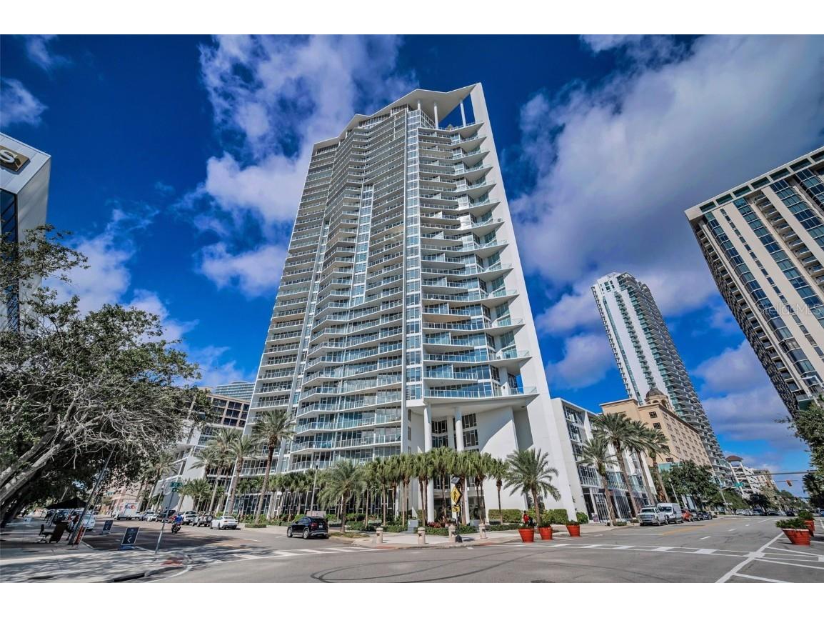 175 1st Street S #2604 Saint Petersburg FL 33701 TB8436607 image1