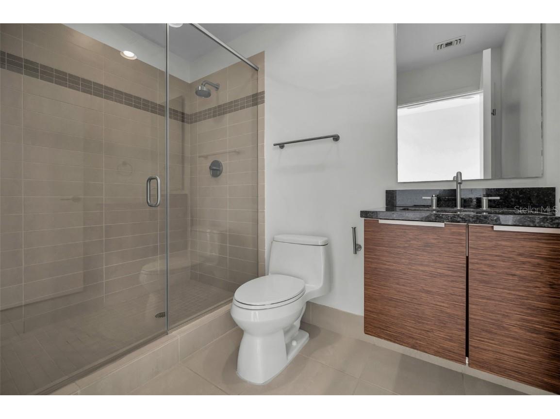 175 1st Street S #2604 Saint Petersburg FL 33701 TB8436607 image16