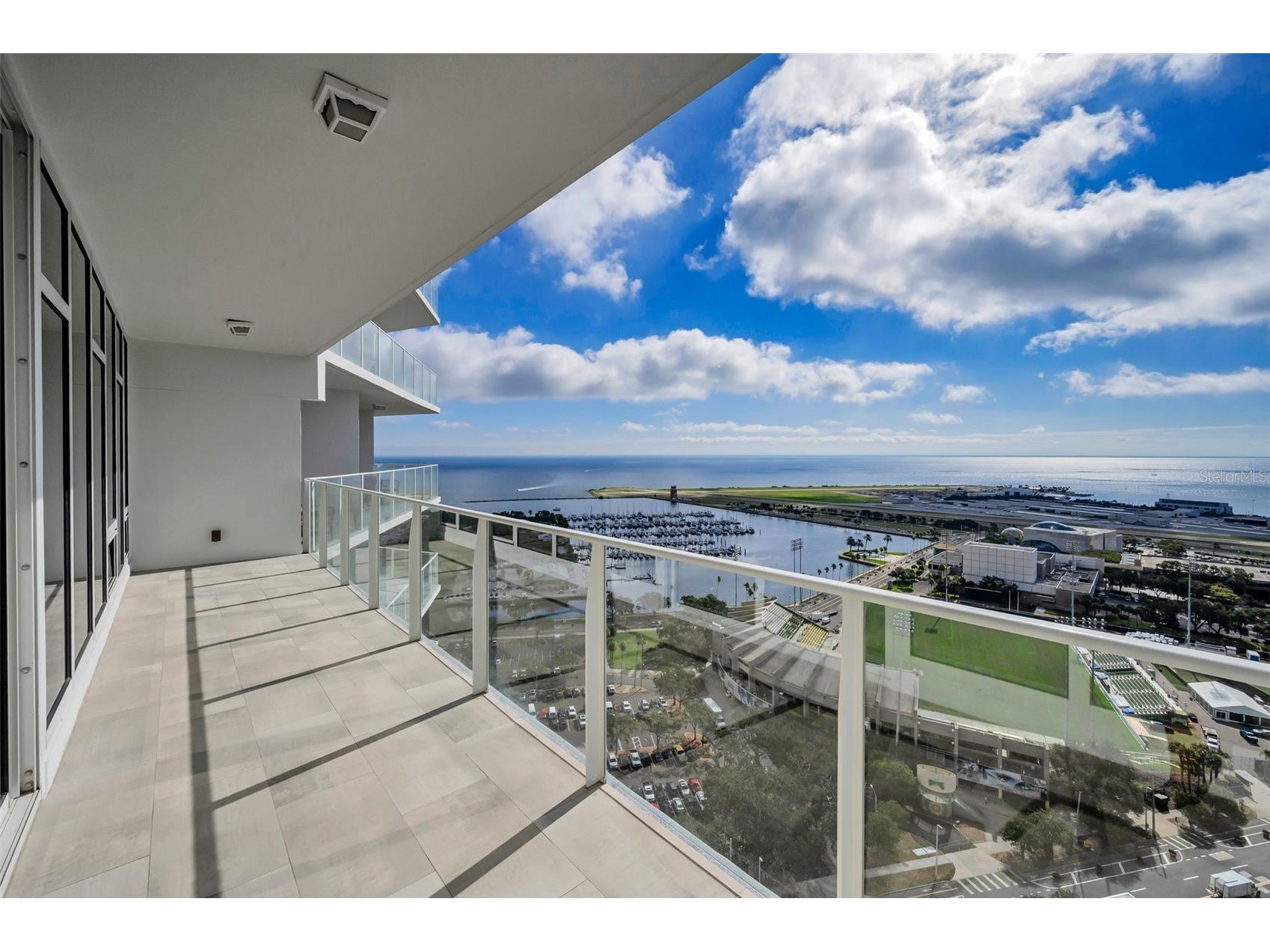 175 1st Street S #2604 Saint Petersburg FL 33701 TB8507990 image2