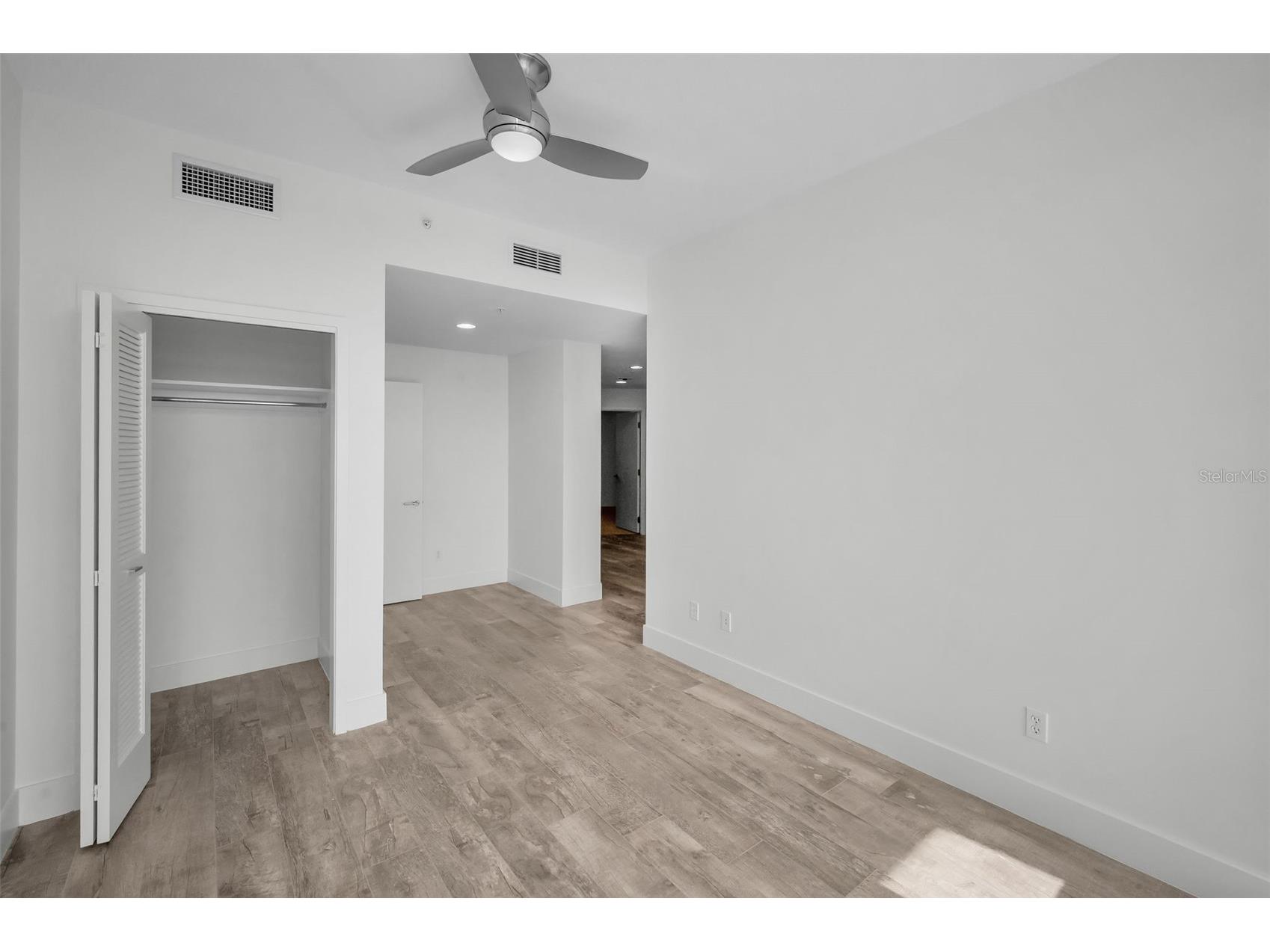 175 1st Street S #2604 Saint Petersburg FL 33701 TB8507990 image20
