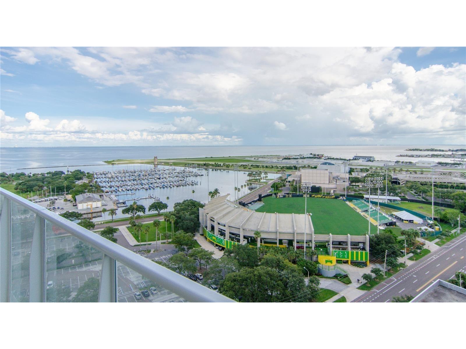 175 1st Street S #2706 Saint Petersburg FL 33701 TB8510740 image1