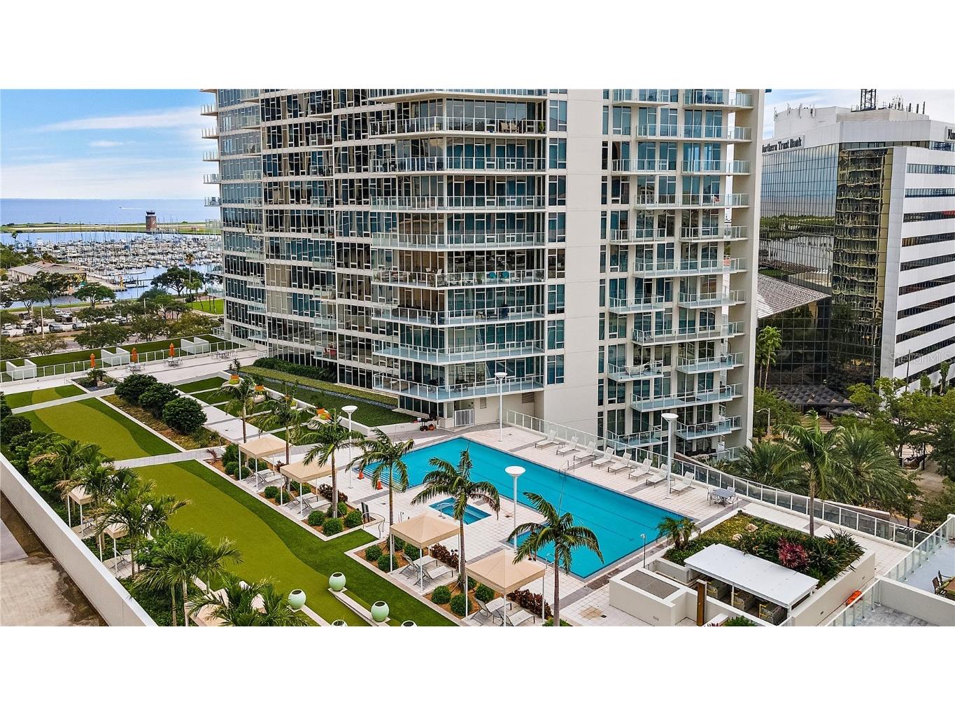 175 1st Street S #2904 Saint Petersburg FL 33701 U8244641 image1