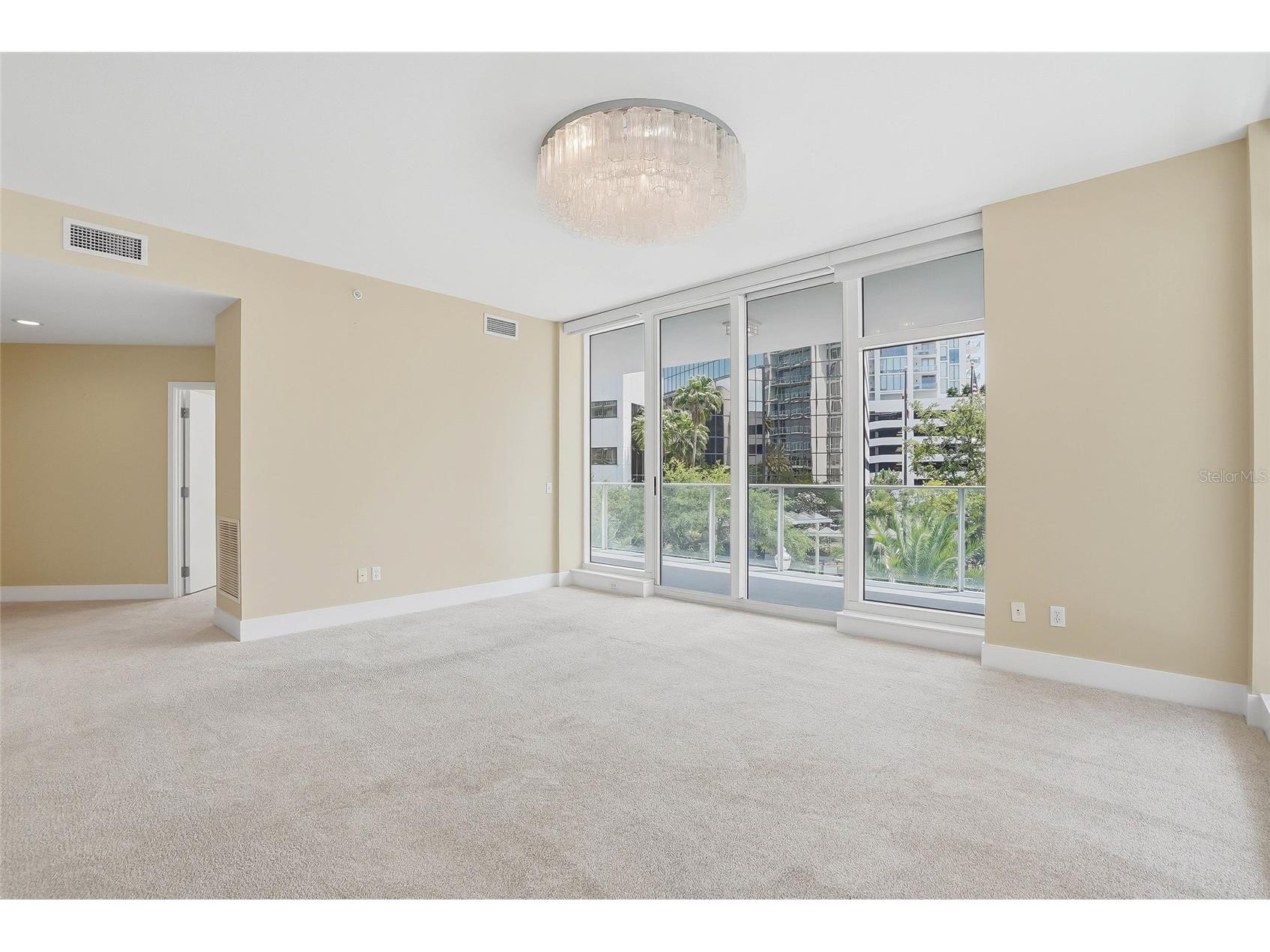 175 1st Street S #303 Saint Petersburg FL 33701 TB8500276 image10