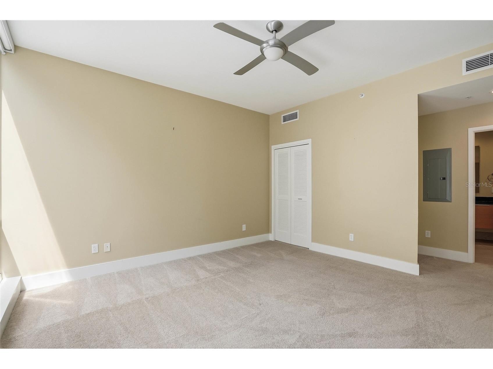 175 1st Street S #303 Saint Petersburg FL 33701 TB8500276 image23