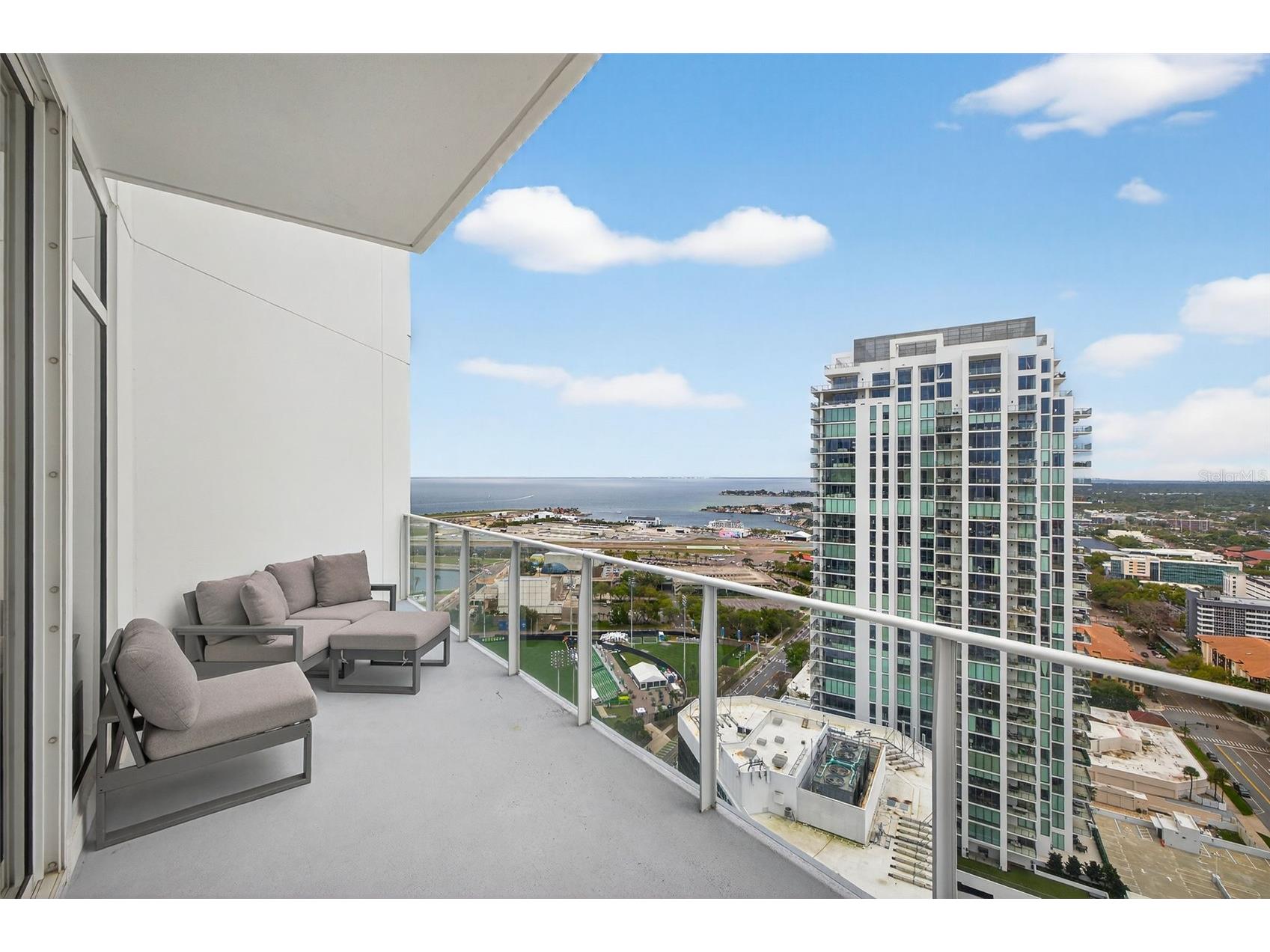 175 1st Street S #3102 Saint Petersburg FL 33701 TB8494591 image40